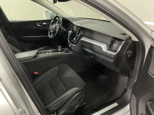 Volvo XC 60 - imagine 9