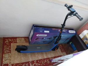 De vânzare trotineta electrica copii 