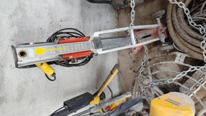 Vând carotă marca Hilti,7000 roni