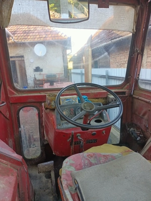 Tractor utb 650 M in Secaș (Gurahonț) - imagine 2