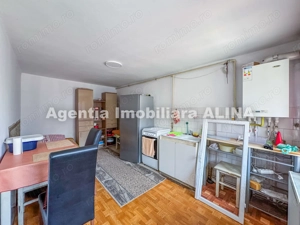 Casa 3 camere in Satul Cristur, zona centrala, Jud. Hunedoara. - imagine 12