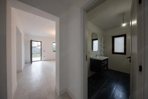 Duplex Dumbravita cu 5 camere | 318 mp teren| Comision 0 - imagine 8