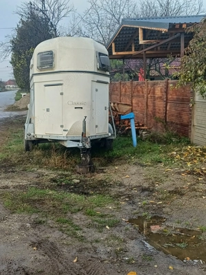 Vând remorcile si dezmembrez opel astra j 2011