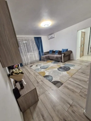 Apartament cu 2 camere la 5 minute de mers pe jos de stația de metrou Titan  - imagine 2