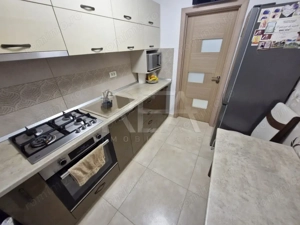 Apartament cu 2 camere la 5 minute de mers pe jos de stația de metrou Titan  - imagine 5