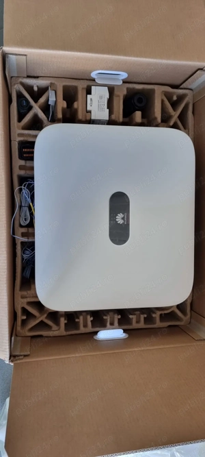 Huawei SUN 2000-17KTL invertor trifazic si smart meter DTSU666-H