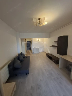 Garsoniera, et 10/15, 36mp, piscina- Ansamblul Primavara