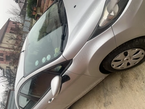 Vând Ford Fiesta în stare foarte bună  - imagine 4