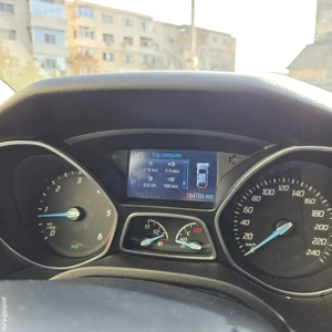 Ford Focus Traveller - imagine 2