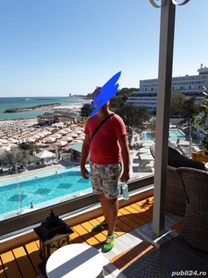 Doar pentru maturii intre 55....75ani....