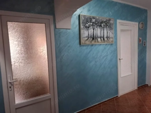 Apartament renovat recent 3 camere etaj 2 in Nădlac - imagine 9