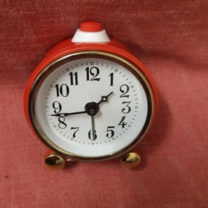 Ceas desteptator mecanic german nou. 