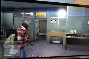 Xbox One S 1TB Alb + Controller original + GTA 5   Stare FOARTE BUNĂ   - imagine 2