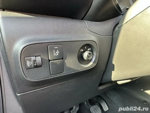 Citroen C3 2023 54700 km benzina garantie  - imagine 15