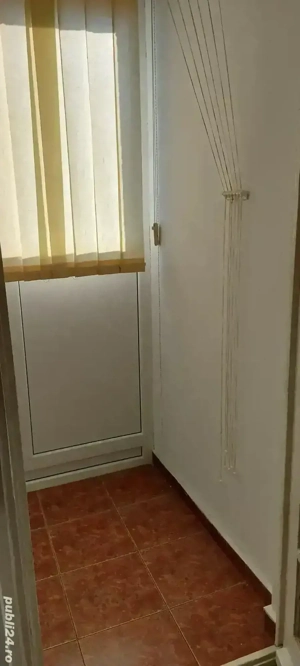 Particular Garsonieră Brazdă Et 2 Liberă - imagine 6