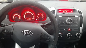 Vand KIA CEED Facelift, 1,4 benzina, 129000 km, primul proprietar, stare perfecta! - imagine 5