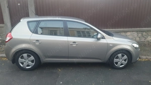 Vand KIA CEED Facelift, 1,4 benzina, 129000 km, primul proprietar, stare perfecta!