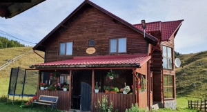 Cabana de inchirat aproape de Bran, renovata  - imagine 6