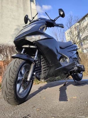 Vând Scuter YAMAHA 50 cc, 16 ani AM