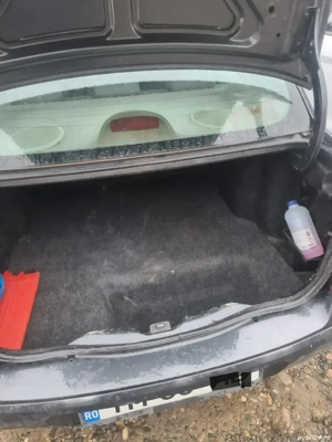 Vand Renault Simbol  1.4 benzina   - imagine 4