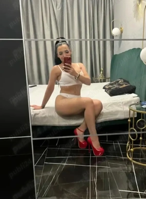 Dulce fără fițe și inhibiții!Fac deplasari doar la hotel!