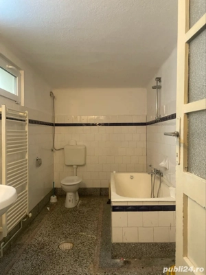 Vand casa caramida , zona linistita , str. Rodnei - imagine 18