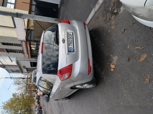 Vând KIA ceed 2010 benzina 1.4 - imagine 2