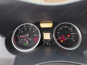 RENAULT megane 1.6B  - imagine 8