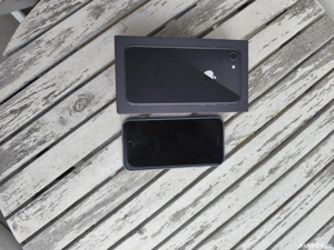 vand iPhone 8 - imagine 2