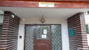 Agent  Cristi  SRL ofer  mică garsonieră de 16 mp., Bloc  cu  izolatie  termica   noua, cu geamuri t - imagine 4