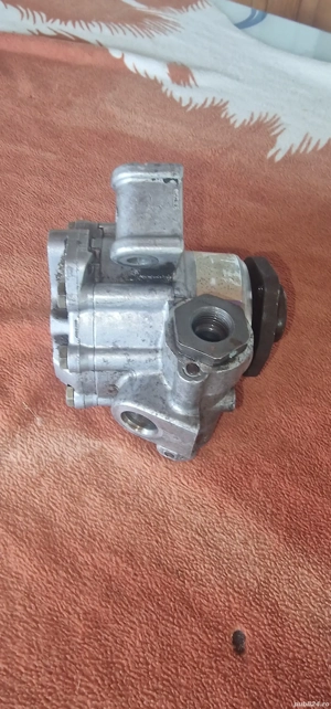 pompa mercedes vito 639 - imagine 2