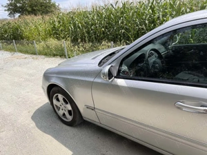 VAND Masina Mercedes Benz E220 - imagine 2