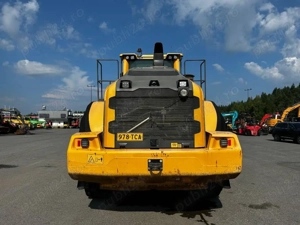 VOLVO Incarcator frontal   dumper - camera de mers inapoi si monitor - imagine 7