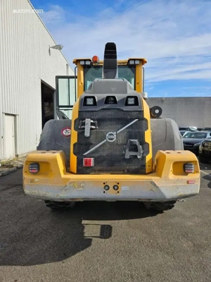 VOLVO Incarcator frontal   dumper - camera de mers inapoi si monitor - imagine 10