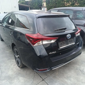 Dezmembrez Toyota Auris 1.8 benzină an 2018