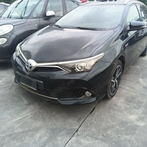 Dezmembrez Toyota Auris 1.8 benzină an 2018 - imagine 2