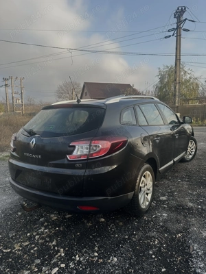 Renault Megane 3 1.5 DCI 2010 Euro 5  - imagine 3