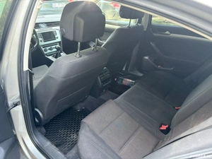 Volkswagen Passat B8 1.6 TDI Bluemotion - imagine 5