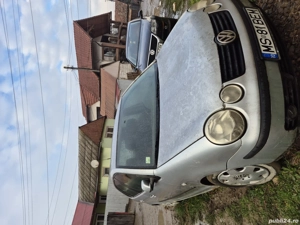 Vând Volkswagen polo  - imagine 3