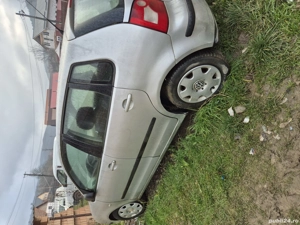 Vând Volkswagen polo  - imagine 4