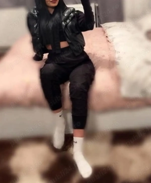 Buna sunt Alina. Fac și deplasari  astept sa ne simtim bine