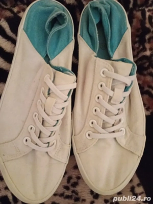 adidasi ,expasrile femei
