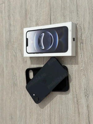 Vând iPhone 16e black 128GB - imagine 4