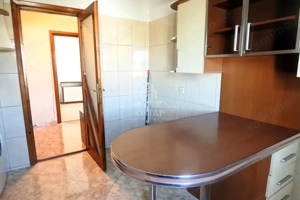 Republicii-stradal-apartament 3 camere decomandate-67.000 Euro - imagine 7
