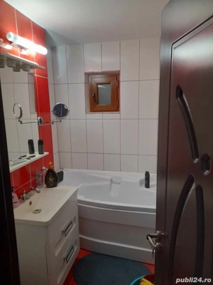 Proprietar inchiriez apartament cu 3 camere in Buzau - imagine 4
