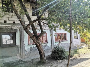 Vând casă Ghindeni