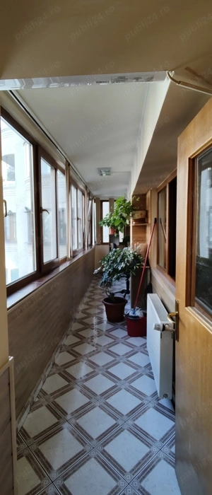 vand apartament cu 3 camere Decebal,Piata Muncii - imagine 6