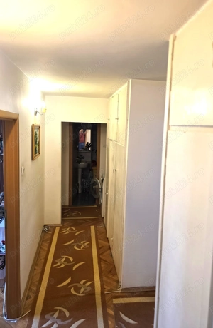 PROPRIETAR, Vând apartament cu 4 camere decomandat  - imagine 6