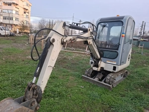 vând miniexcavator Bobcat 320G - imagine 6