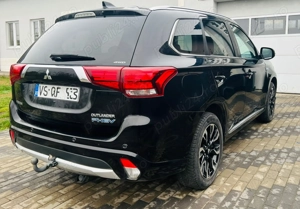 Mitsubishi outlander phev 2016 2.0